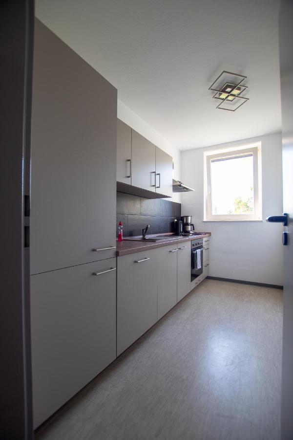 Nb Katharinenviertel Zwei Zimmer Wohnung Neubrandenburg Exterior foto